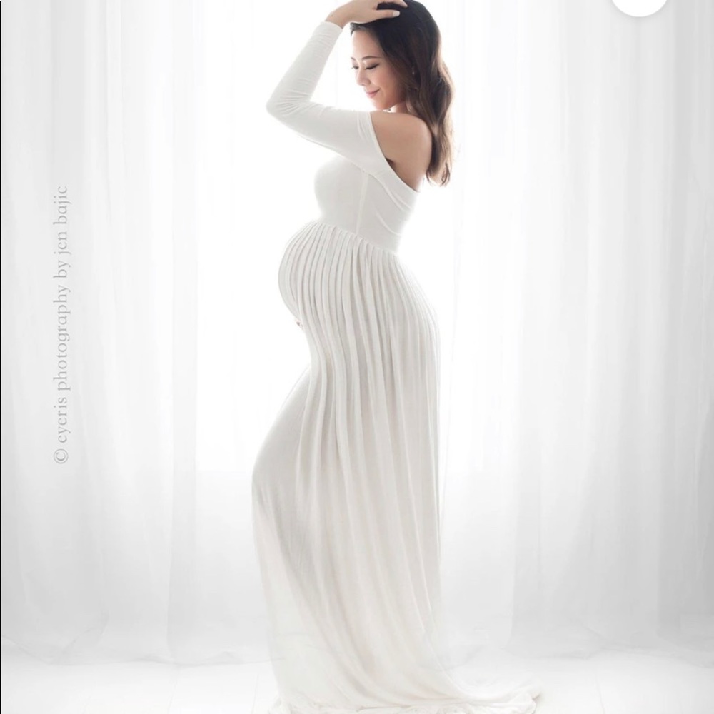 SEWTRENDY White Miriam Gown size Small